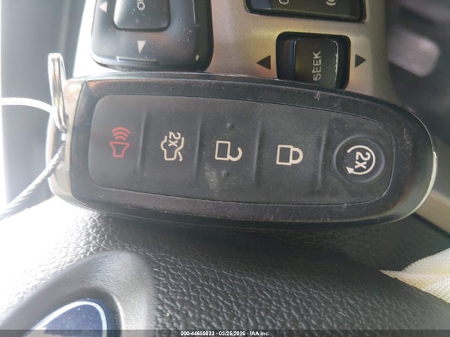 Ford Taurus Sel
