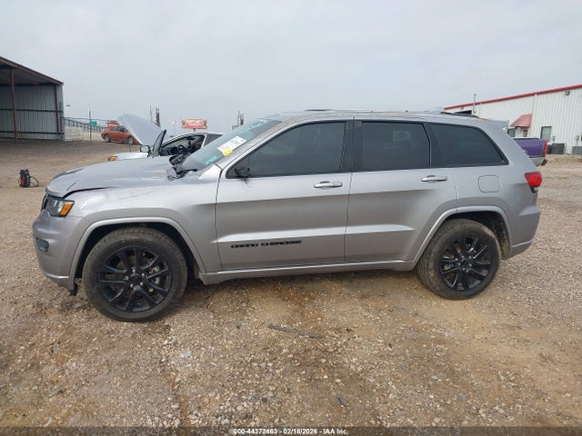 Jeep Grand Cherokee Altitude 4x2