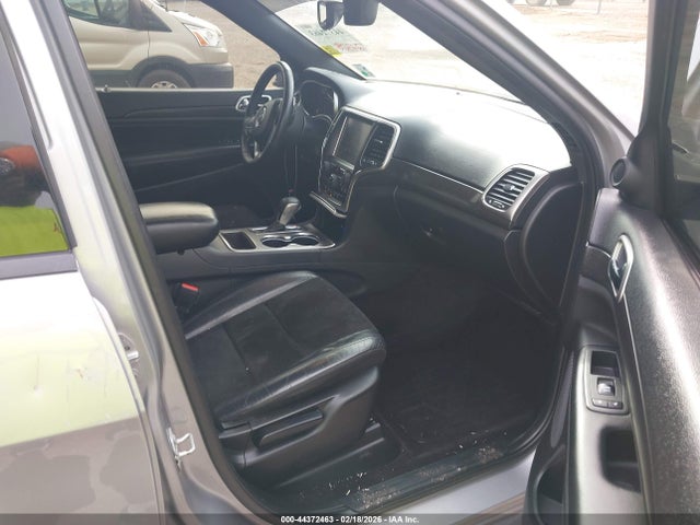 Jeep Grand Cherokee Altitude 4x2