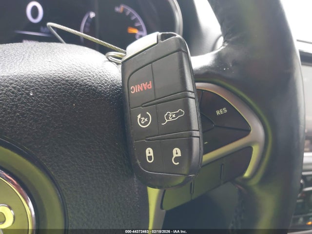 Jeep Grand Cherokee Altitude 4x2