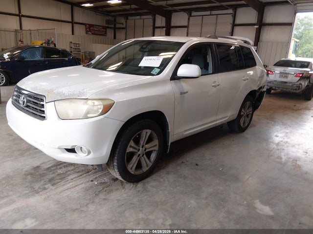 Toyota Highlander Sport