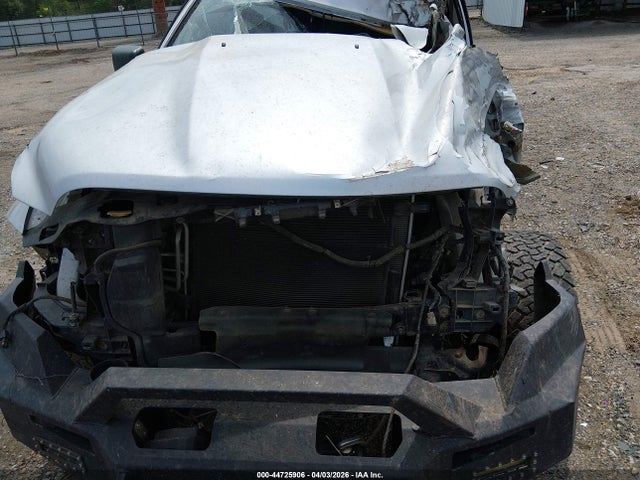 Ram 1500 Big Horn  4x4 6'4 Box