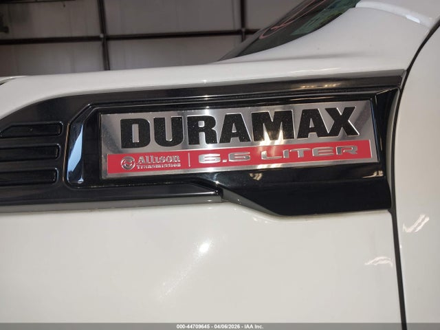 General Motors Sierra 2500HD 4wd  Standard Bed At4