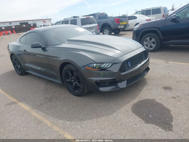 Salvage Ford Mustang Image