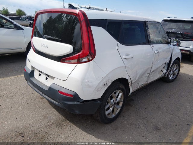 Kia Soul Lx
