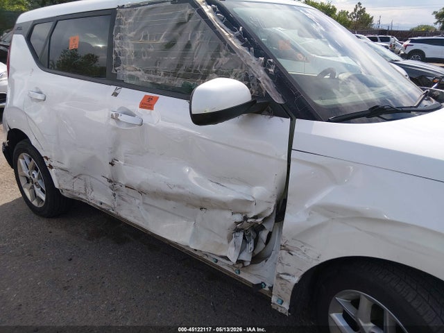 Kia Soul Lx