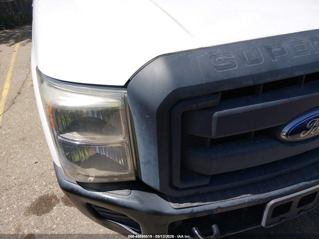 Ford F-350 Xl