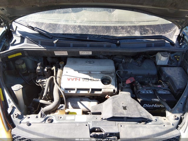 Toyota Sienna Ce