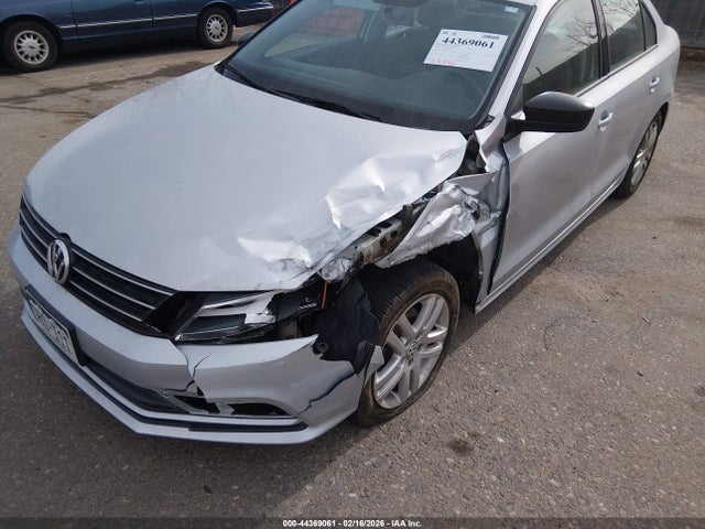 Volkswagen Jetta 2.0l S