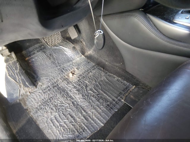 INFINITI JX35