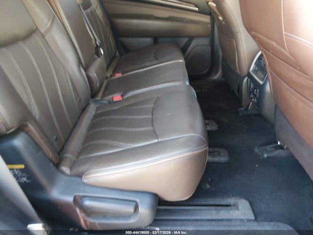 INFINITI JX35