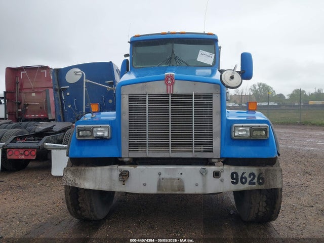 Kenworth Construction W900