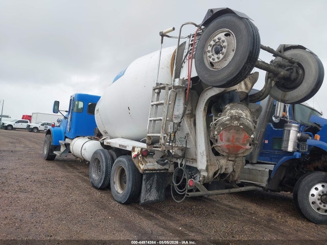 Kenworth Construction W900