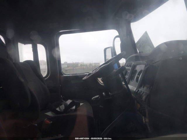 Kenworth Construction W900