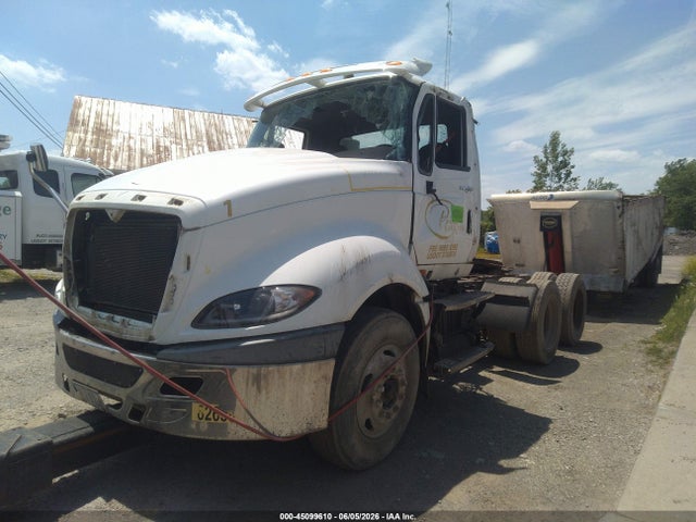 Salvage International Prostar Image