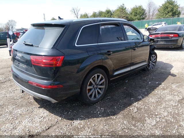 Audi Q7 45 Premium
