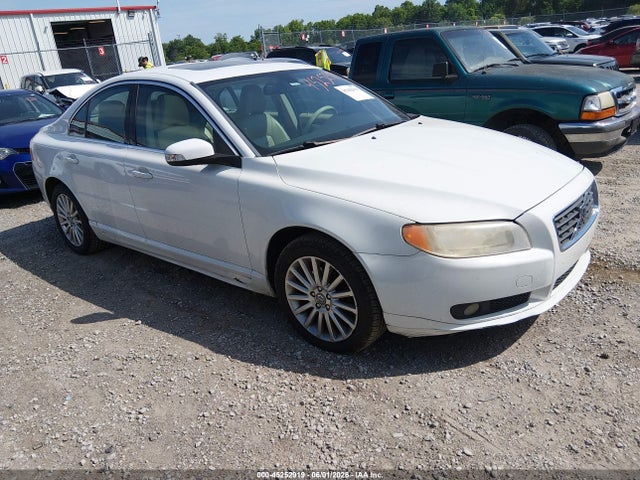 Salvage Volvo S80 Image