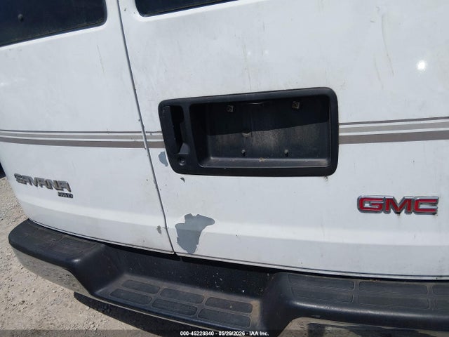 GMC Savana Upfitter