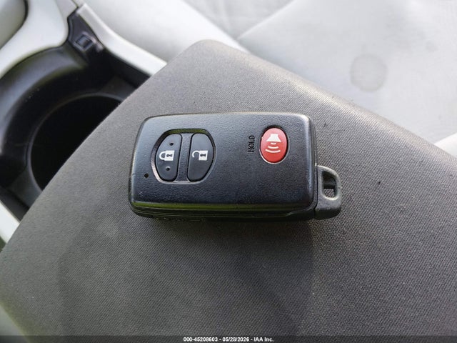 Toyota Prius Two