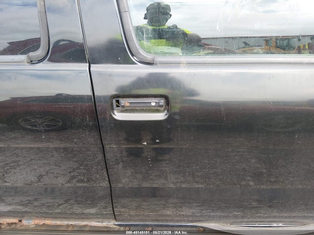 Nissan Pathfinder Le