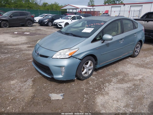 Toyota Prius Three