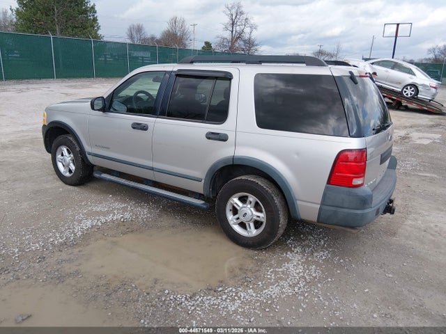 Salvage Ford Explorer Image
