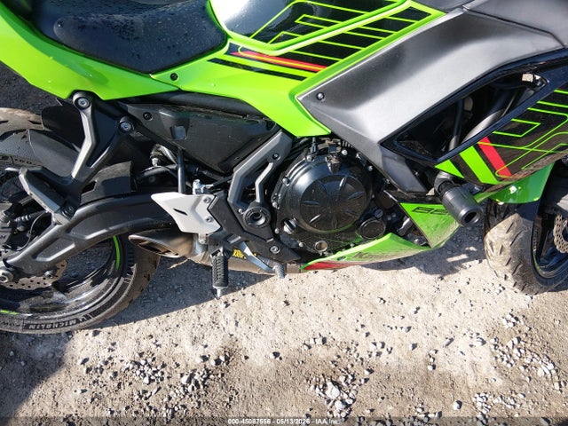 Kawasaki Ex650 P