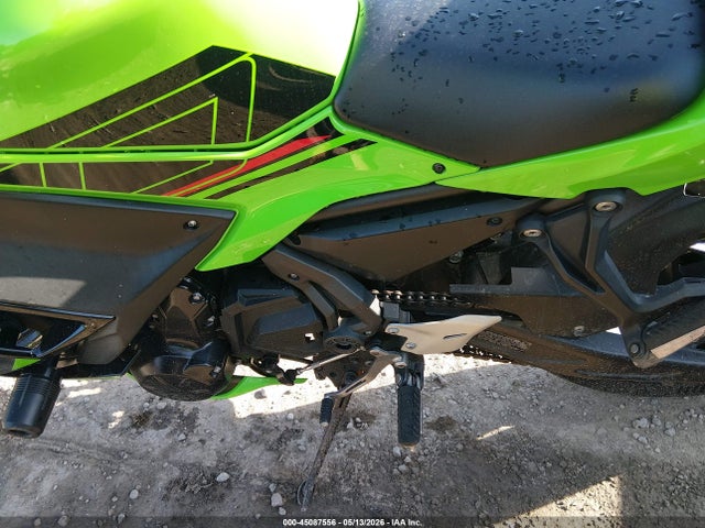 Kawasaki Ex650 P