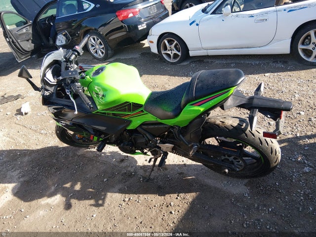 Kawasaki Ex650 P