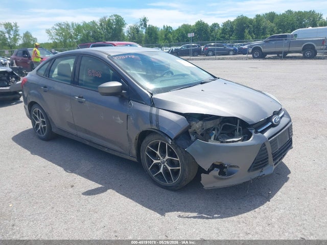 Salvage Ford Focus Image