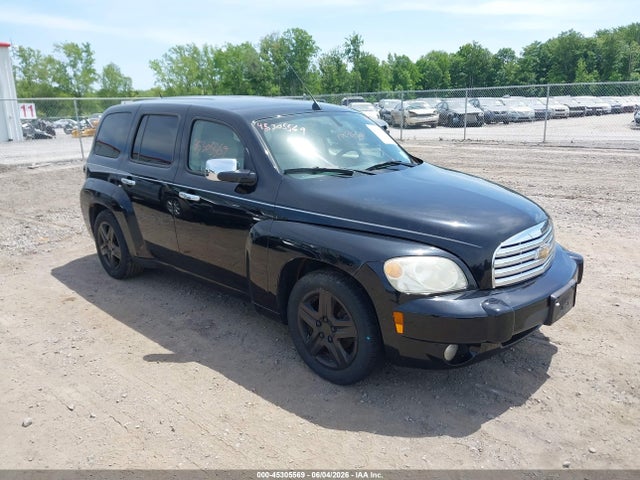 Salvage Chevrolet HHR Image
