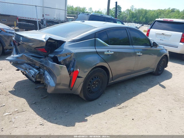 Nissan Altima S Fwd