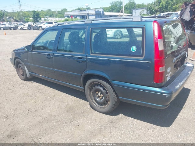 Volvo V70 T5