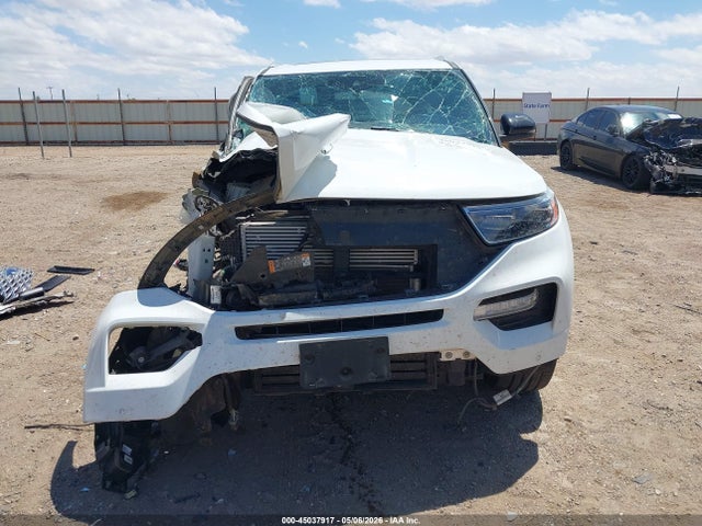 Ford Explorer Platinum