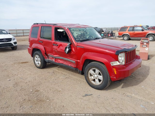 Salvage Jeep Liberty Image