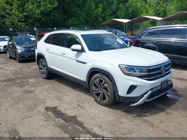 Salvage Volkswagen Atlas Image