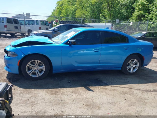 Dodge Charger Sxt
