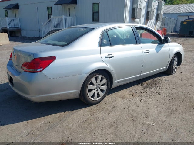 Toyota Avalon Xls