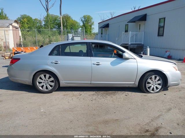 Toyota Avalon Xls