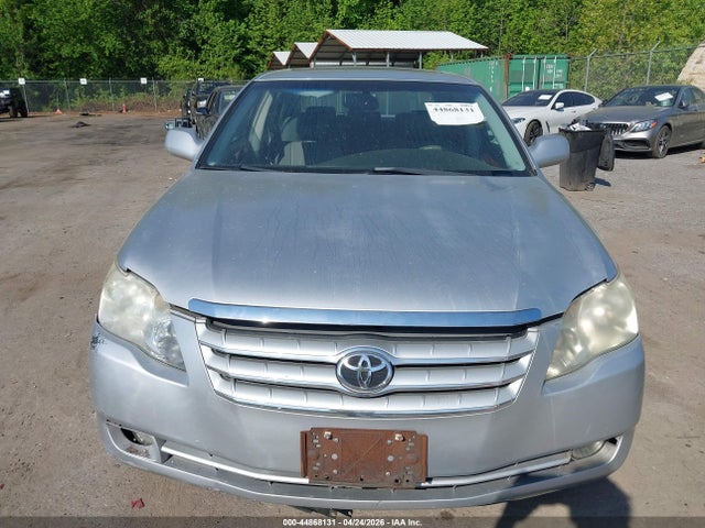 Toyota Avalon Xls