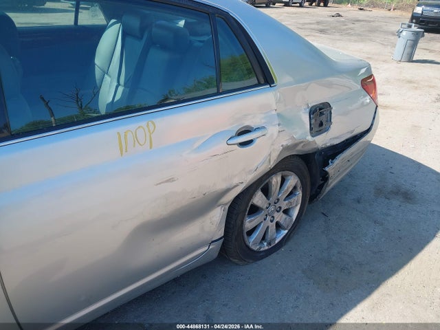 Toyota Avalon Xls