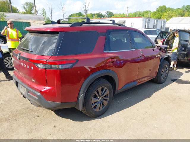 Nissan Pathfinder Sv 2wd