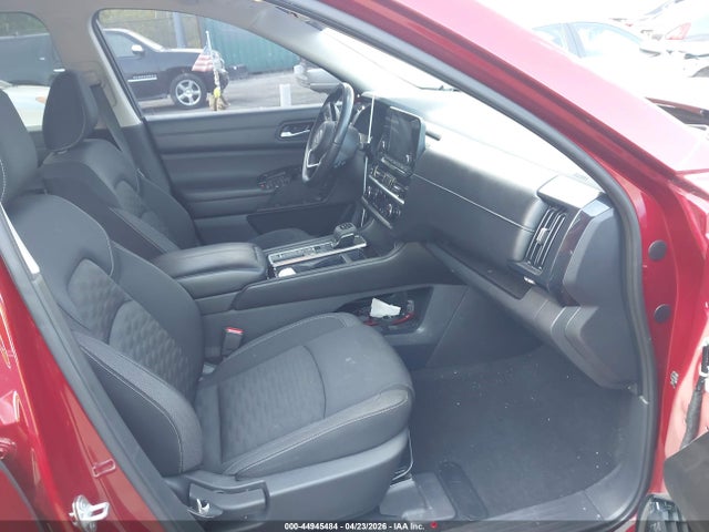 Nissan Pathfinder Sv 2wd
