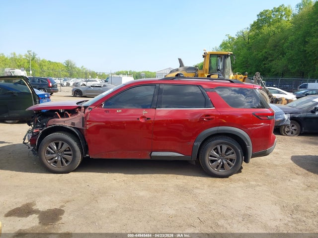 Nissan Pathfinder Sv 2wd