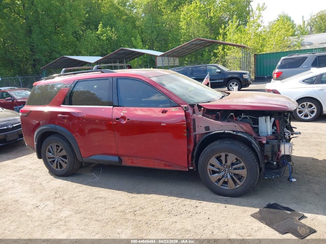 Nissan Pathfinder Sv 2wd