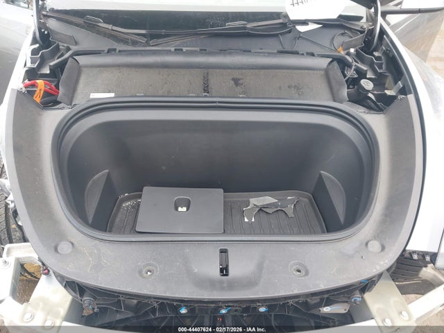 Tesla Model Y Long Range Dual Motor All-wheel Drive