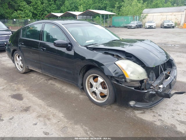 Salvage Nissan Maxima Image