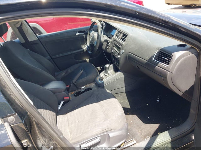 Volkswagen Jetta 2.0l S