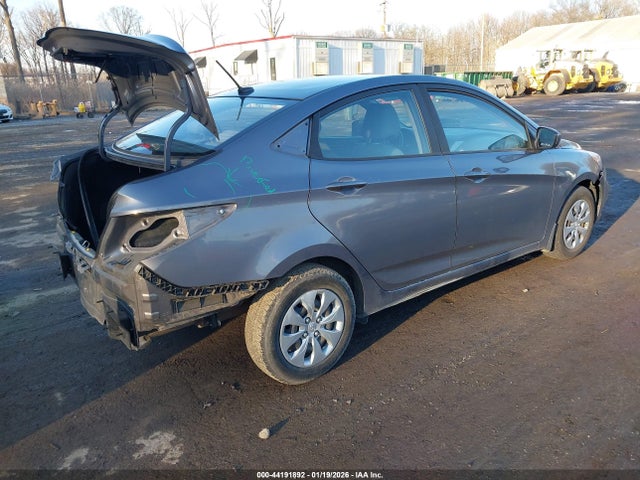 Hyundai ACCENT Se