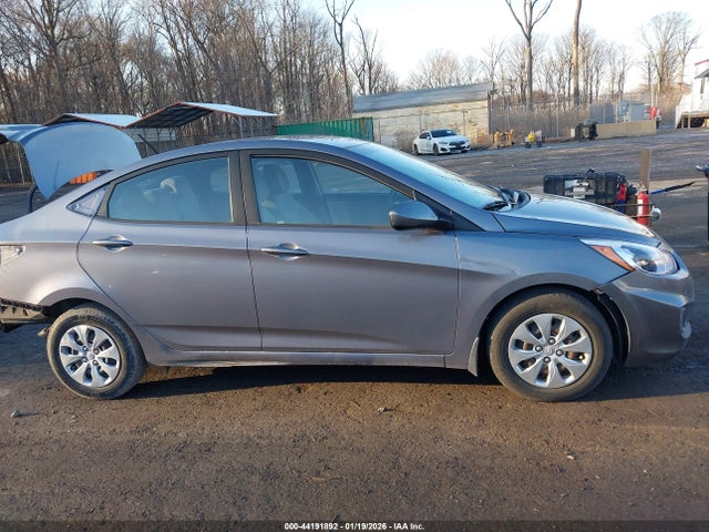 Hyundai ACCENT Se